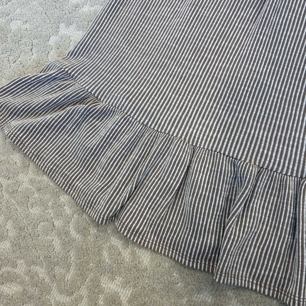 Caution to the wind tan white striped stretch wrap neutral dress women’s - Picture 5 of 7